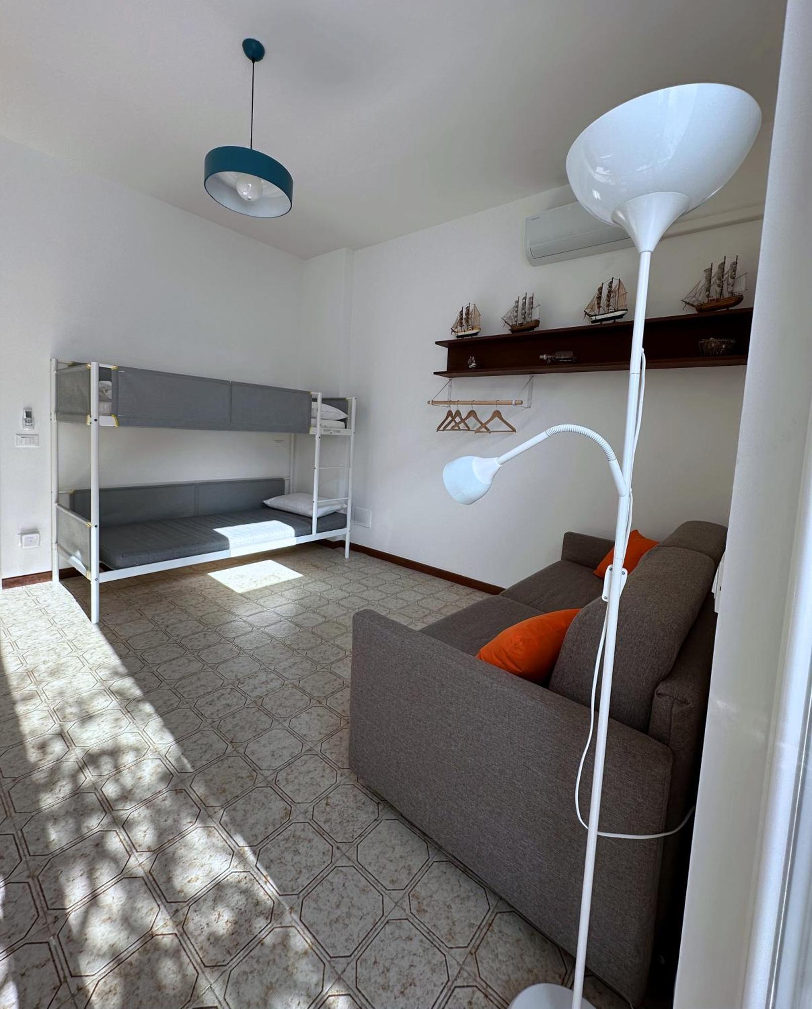 Terrace & Parking - Holiday Home Near Fegina Beach Μοντερόσο αλ Μάρε Εξωτερικό φωτογραφία